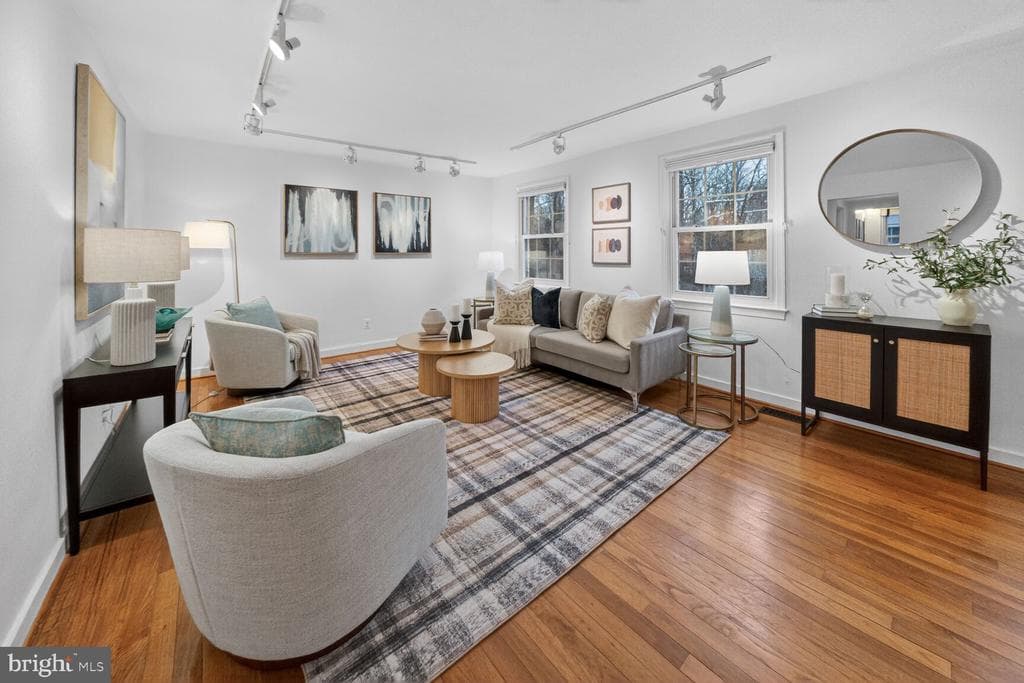 2212 Washington Avenue #102 photo 1