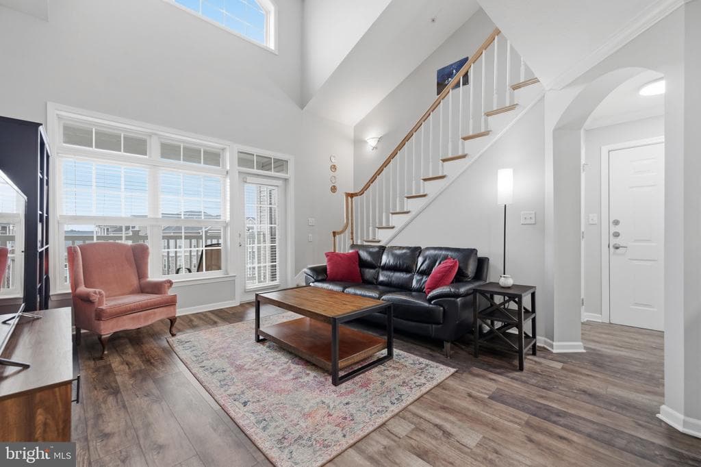 501 Sunset View Terrace SE #407 photo 1