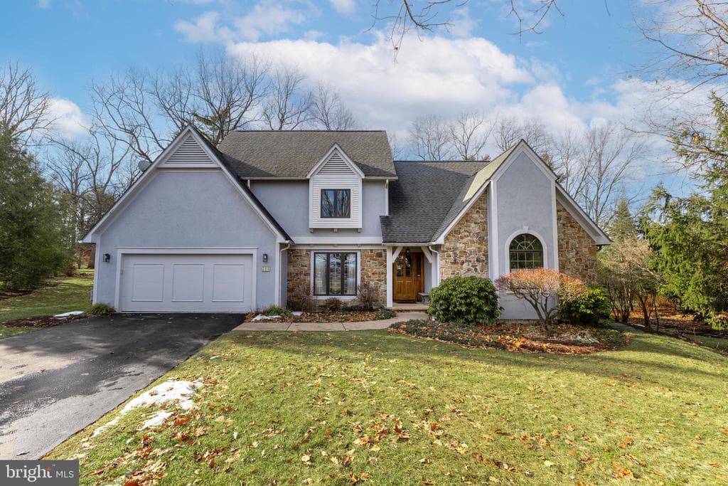 204 Brandywine Drive photo 1