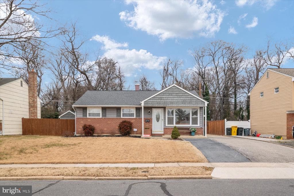 1254 Aster Drive photo 1
