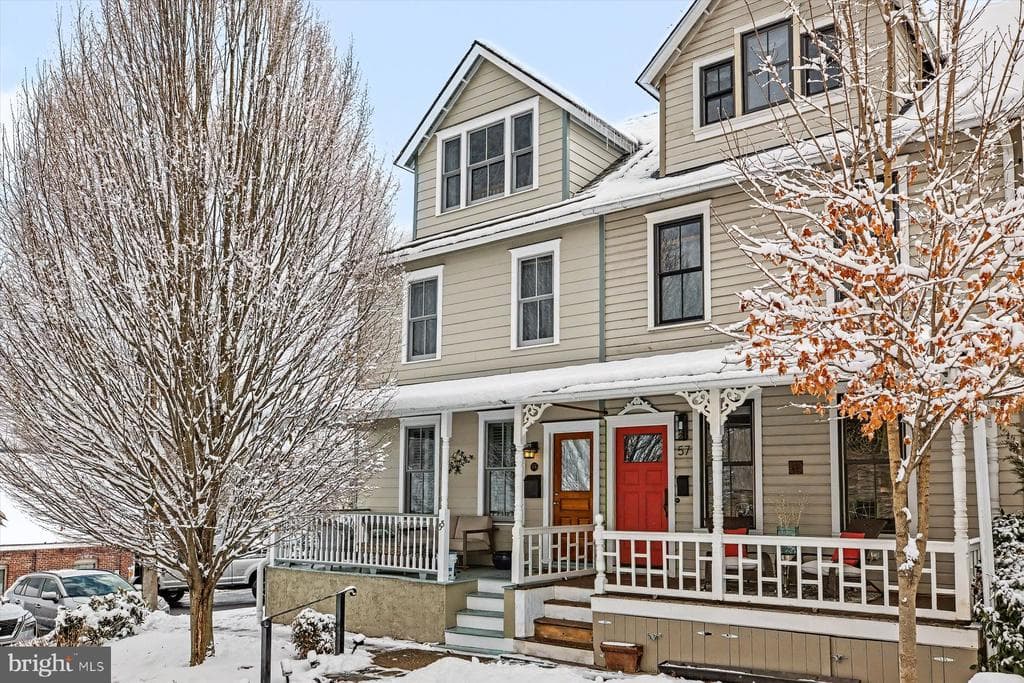 55 Buttonwood Street photo 1