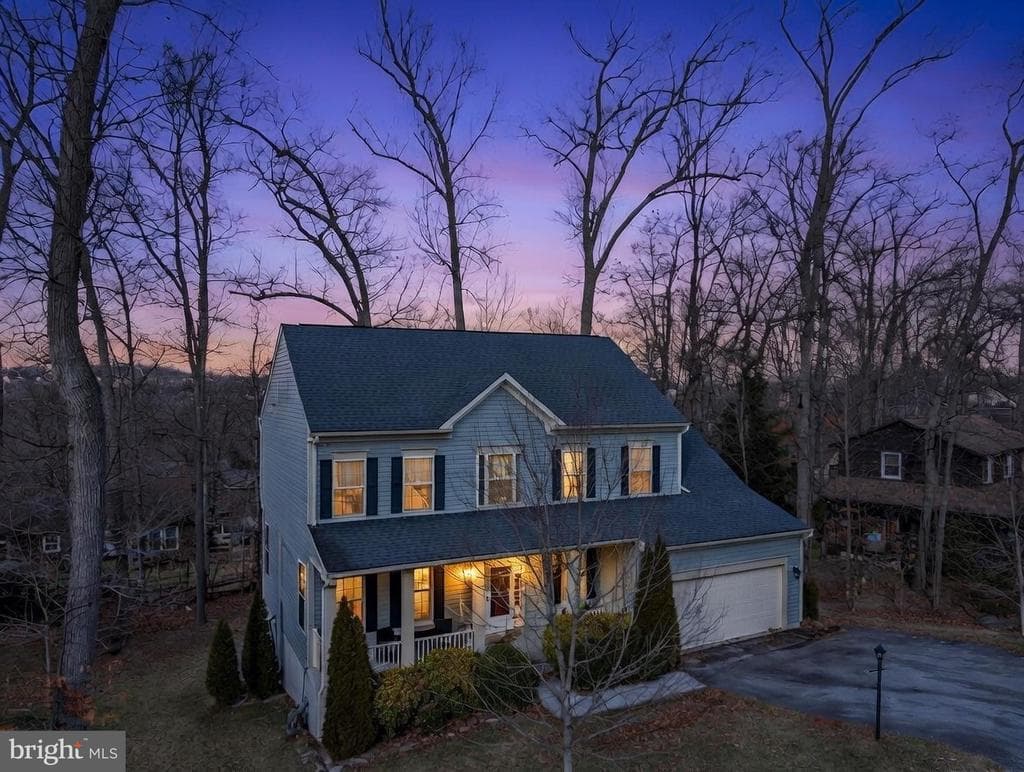 10804 Highwood Place photo 1
