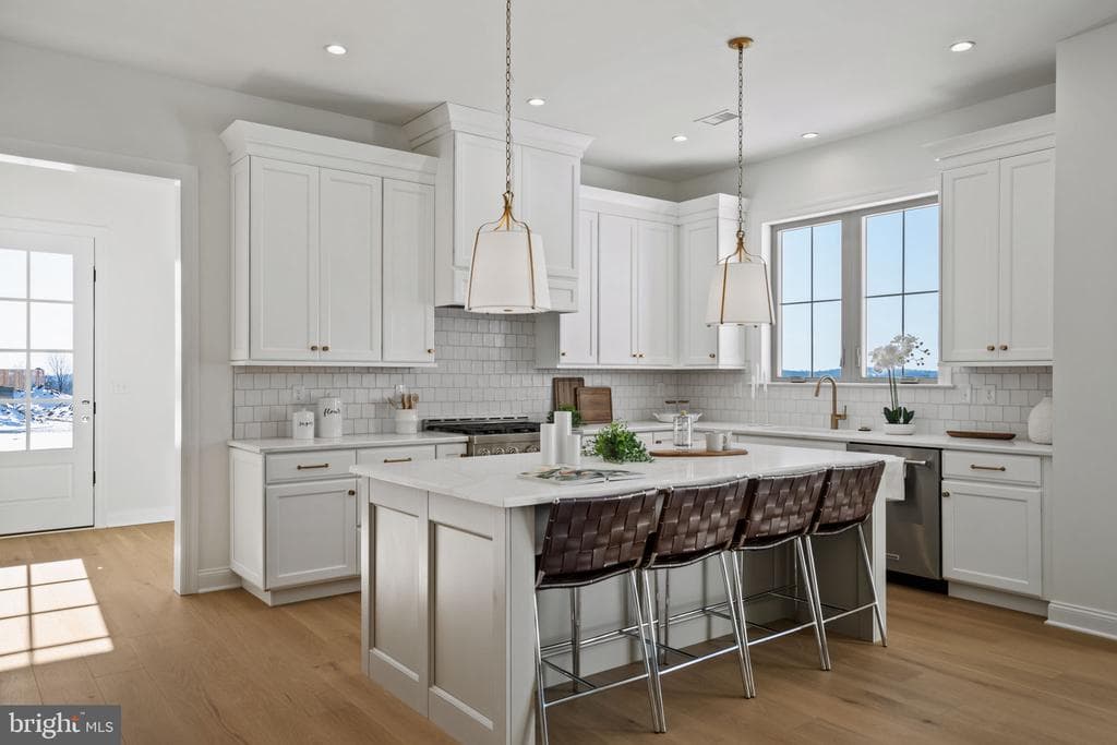 105 Lexington Manor #lot 29 photo 1