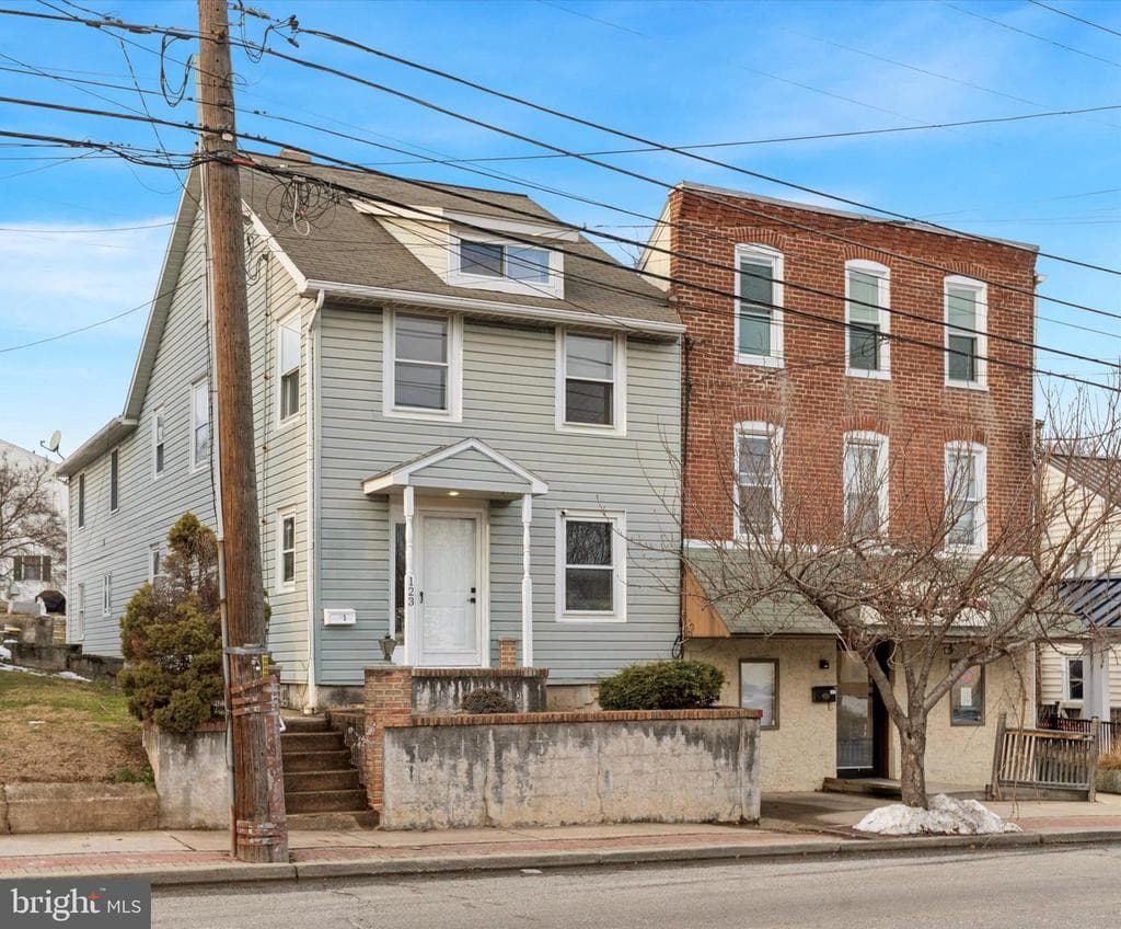 123 W Lancaster Avenue photo 1