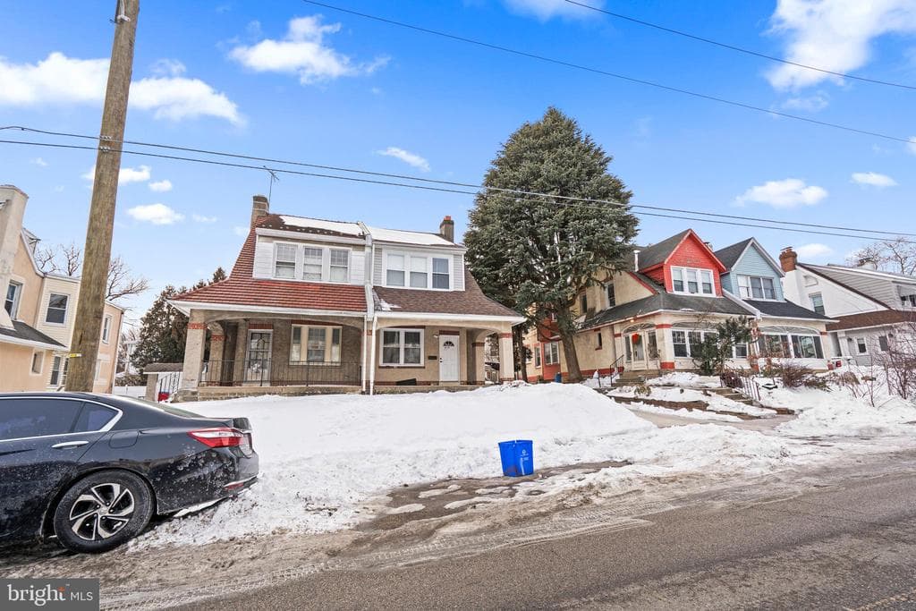 924 Foulkrod Street photo 1