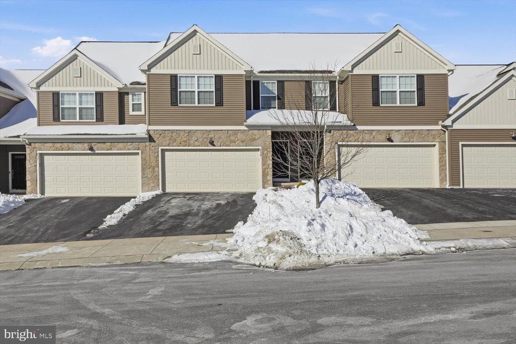 859 Anthony Drive photo 1