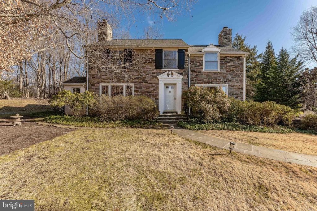 249 Bell Road photo 1