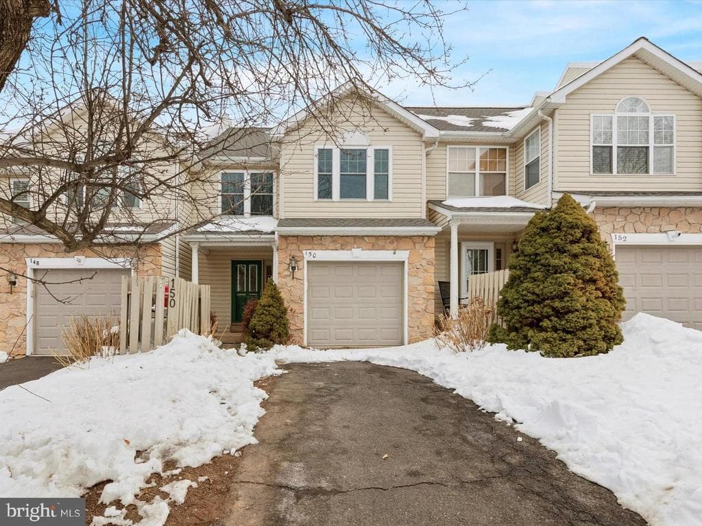 150 Galway Circle photo 1