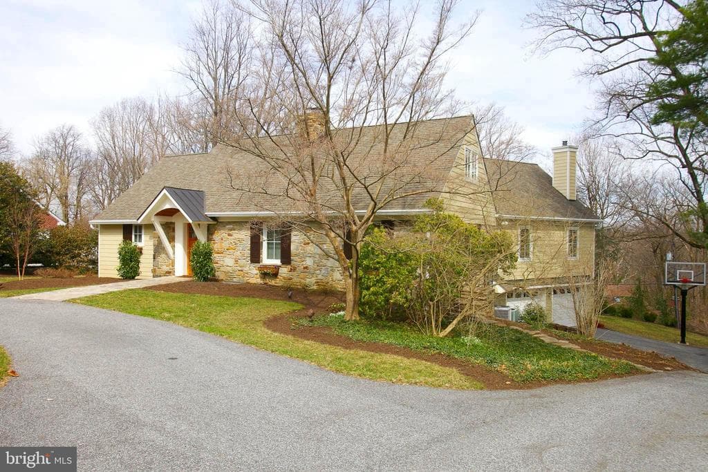 6507 Darnall Road photo 1