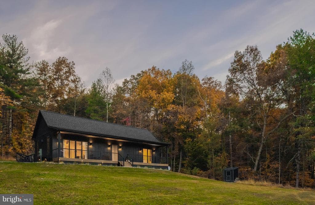 1022 Valley Burg Road photo 1
