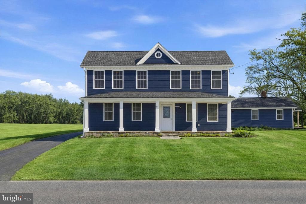 150 Hook Road photo 1