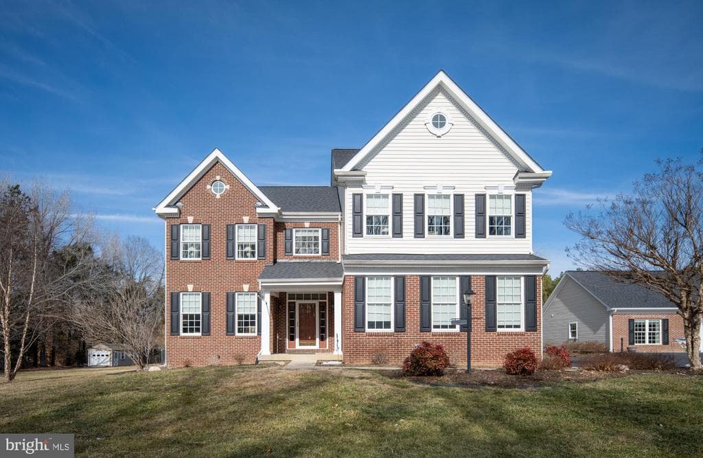 24 Gibson Drive photo 1