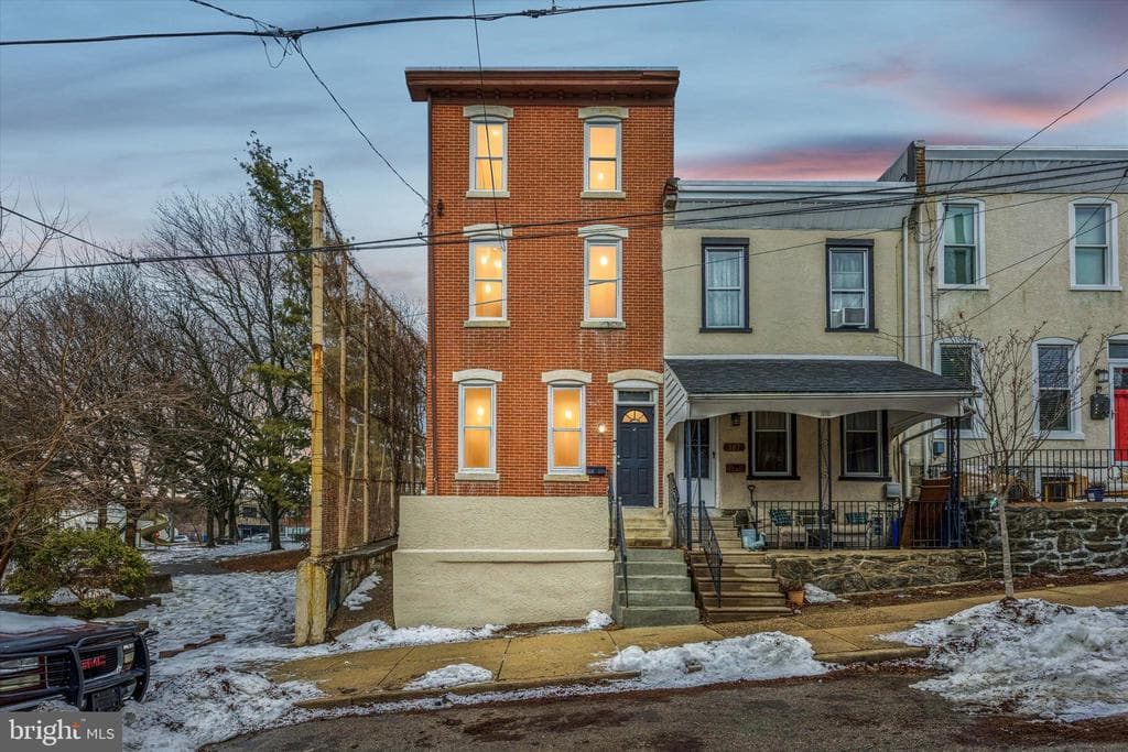 105 Kalos Street photo 1