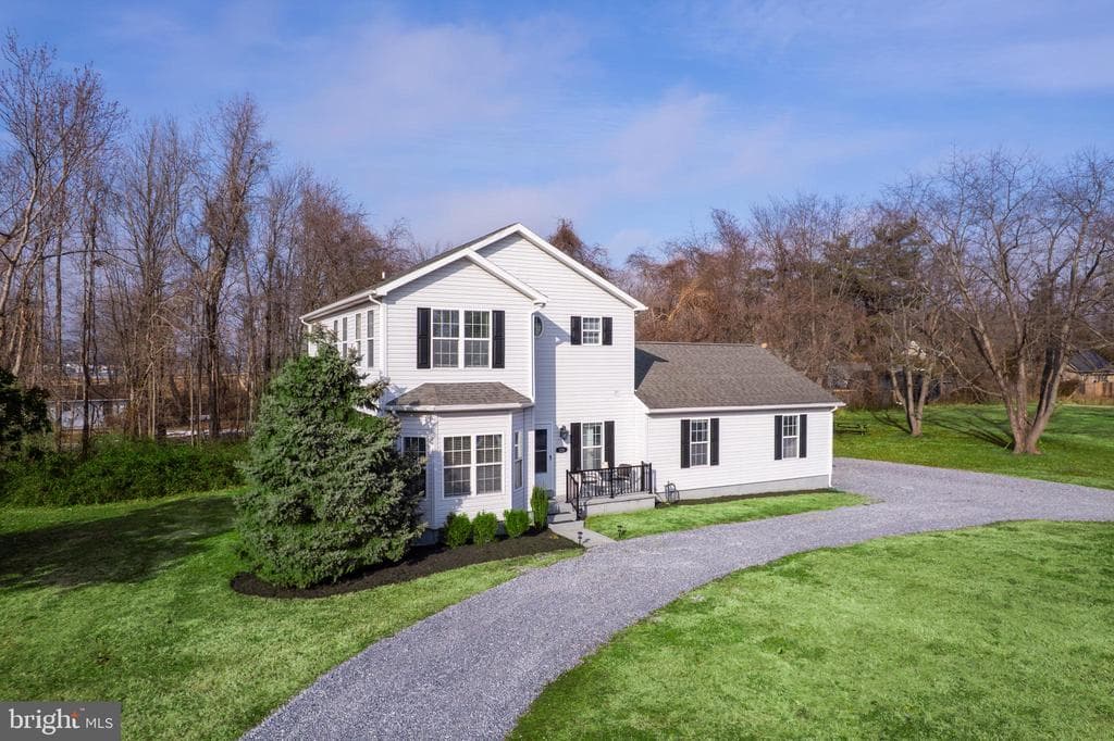 326 S Carolina Road photo 1
