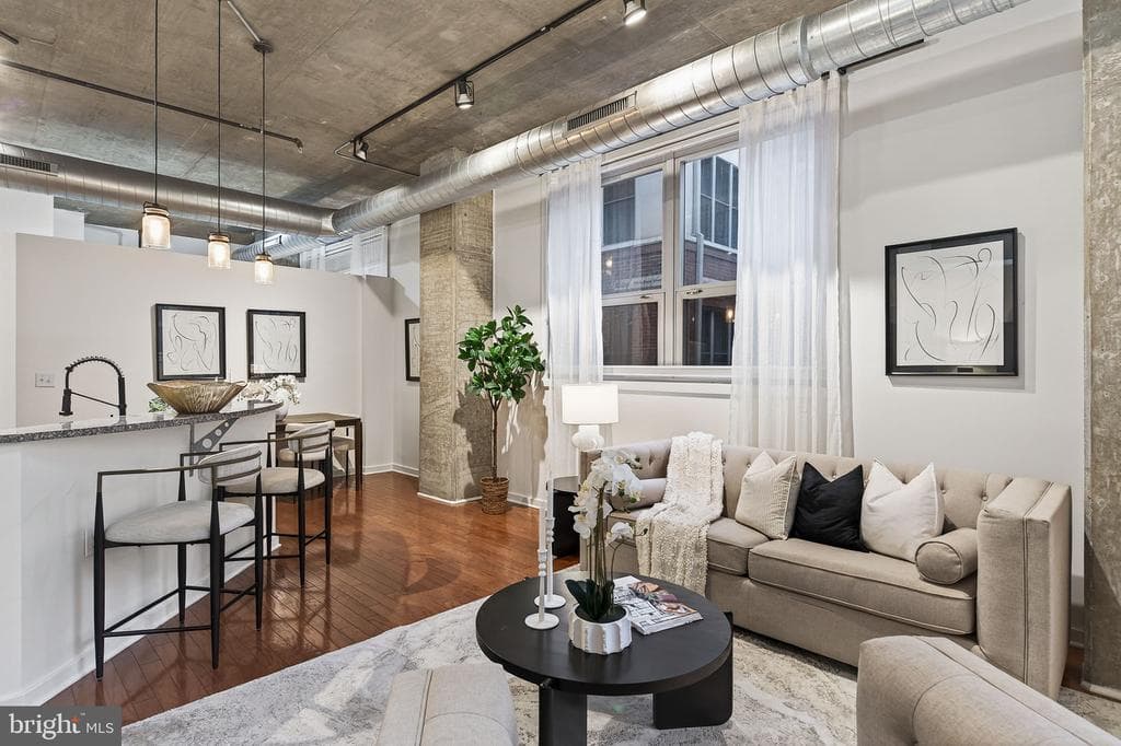 113 N Bread Street #3d1 photo 1