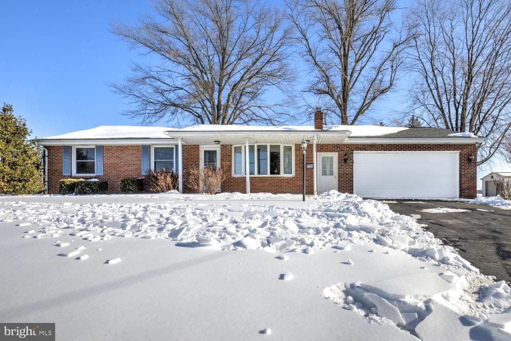 720 S Cocalico Road photo 1
