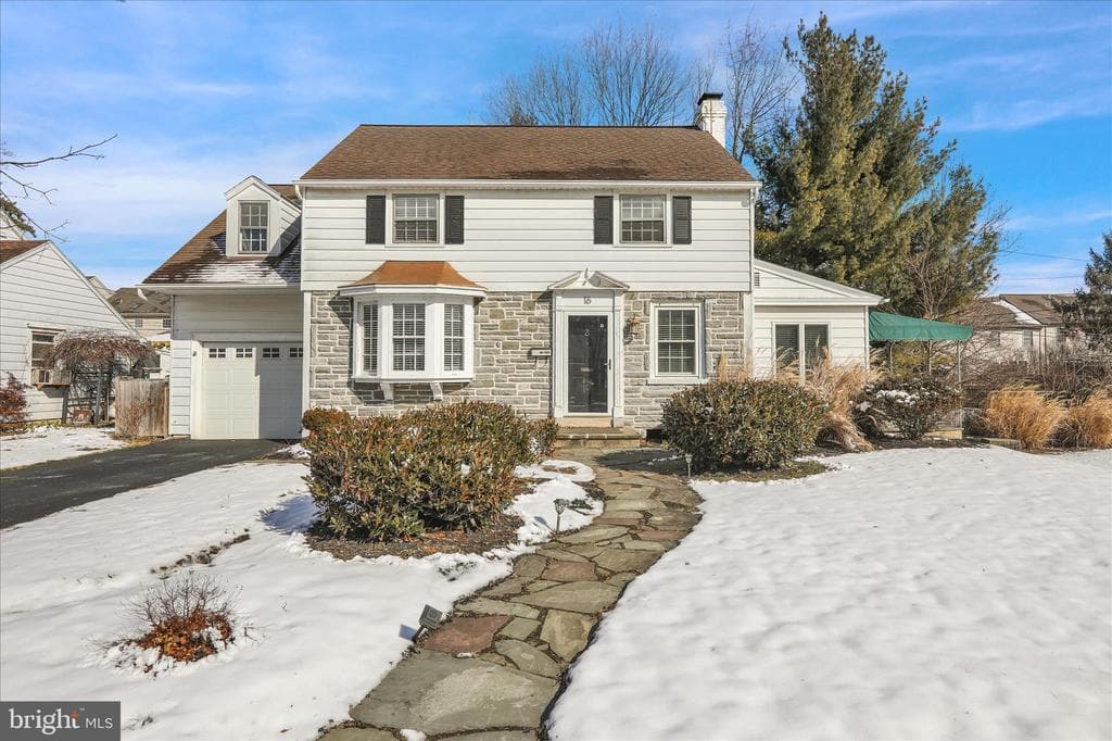 16 Haskell Drive photo 1