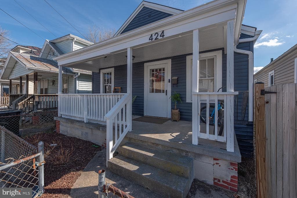 424 Highland Avenue photo 1