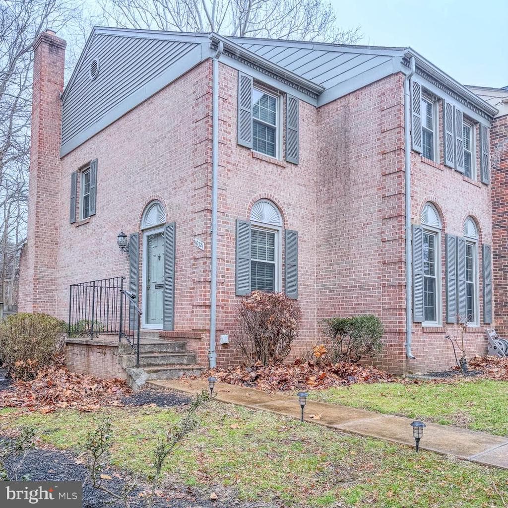 10321 Hampshire Green Avenue photo 1