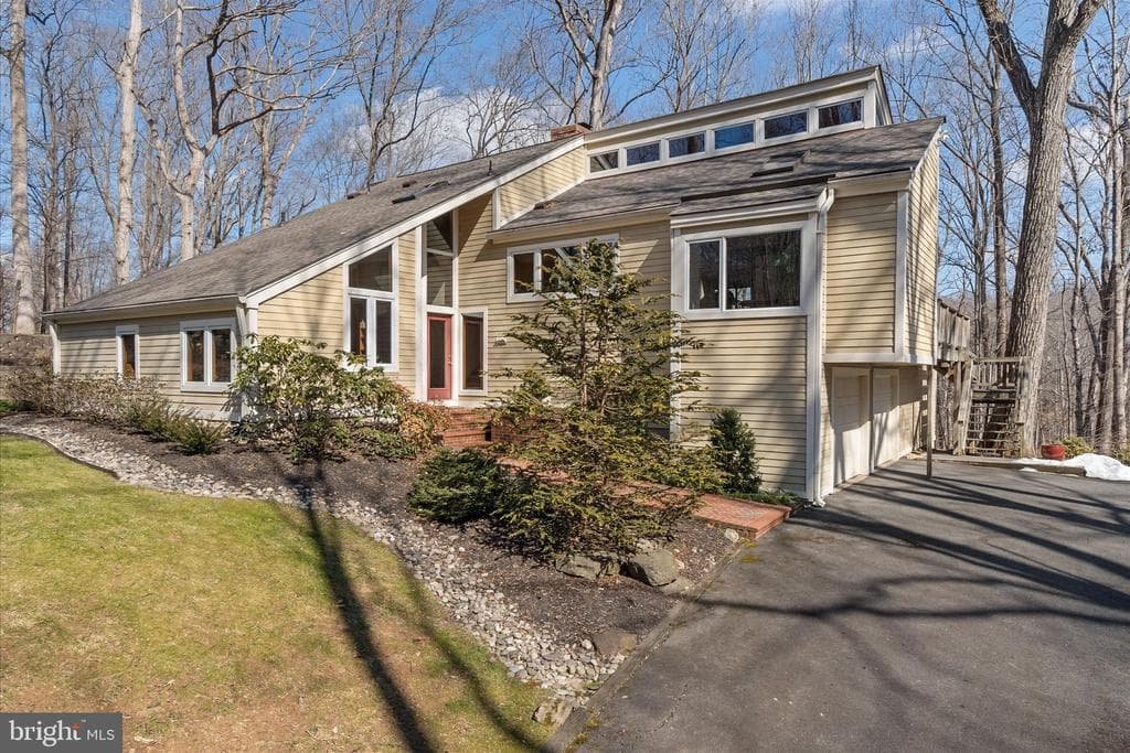 12500 Paradise Spring Road photo 1