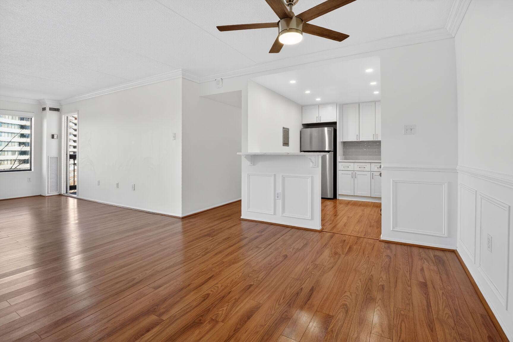 6300 Stevenson Avenue #410 photo 1