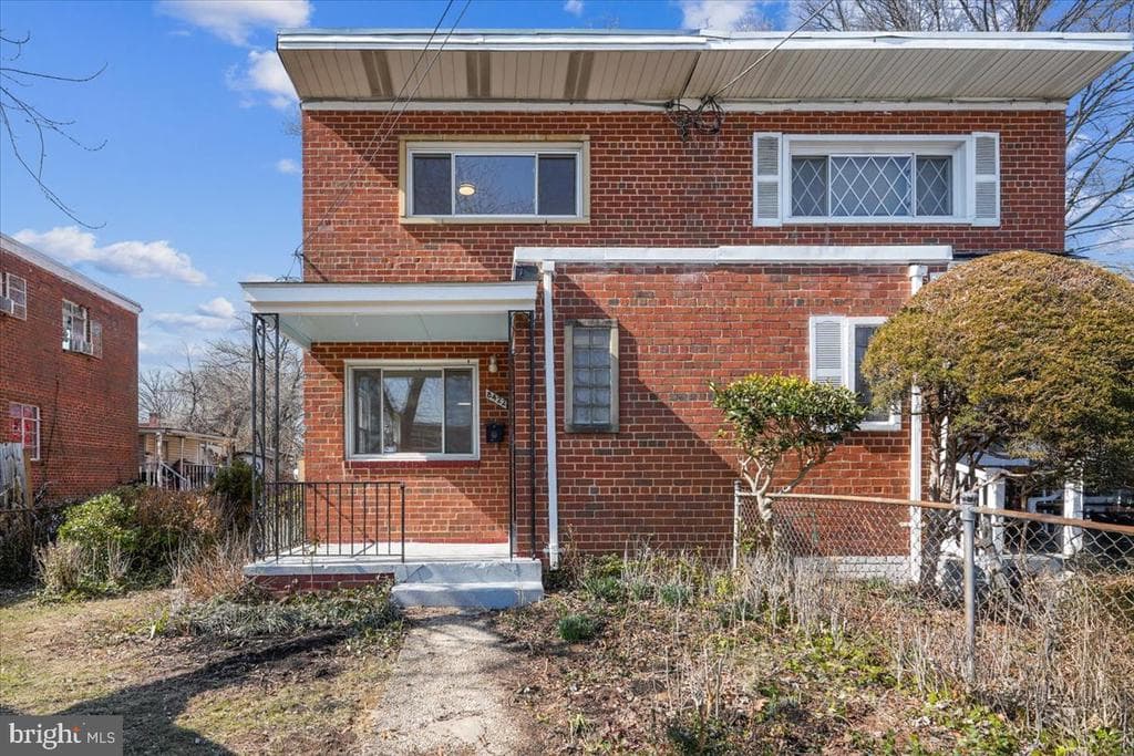 8422 12th Avenue photo 1