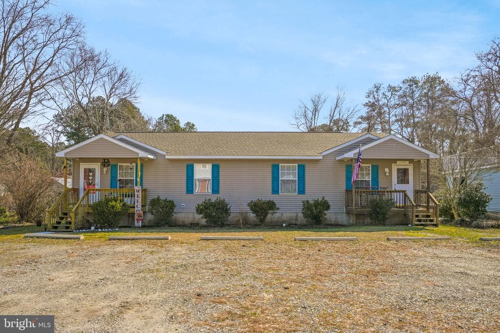 3488 & 3490 Willow Street photo 1