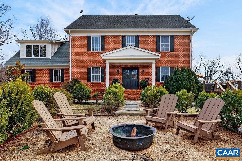 777 Emmaeus Rd photo 1