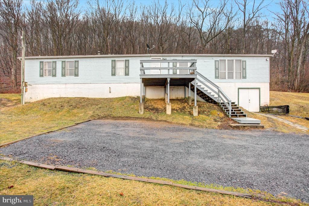 18103 Spring Run Road photo 1