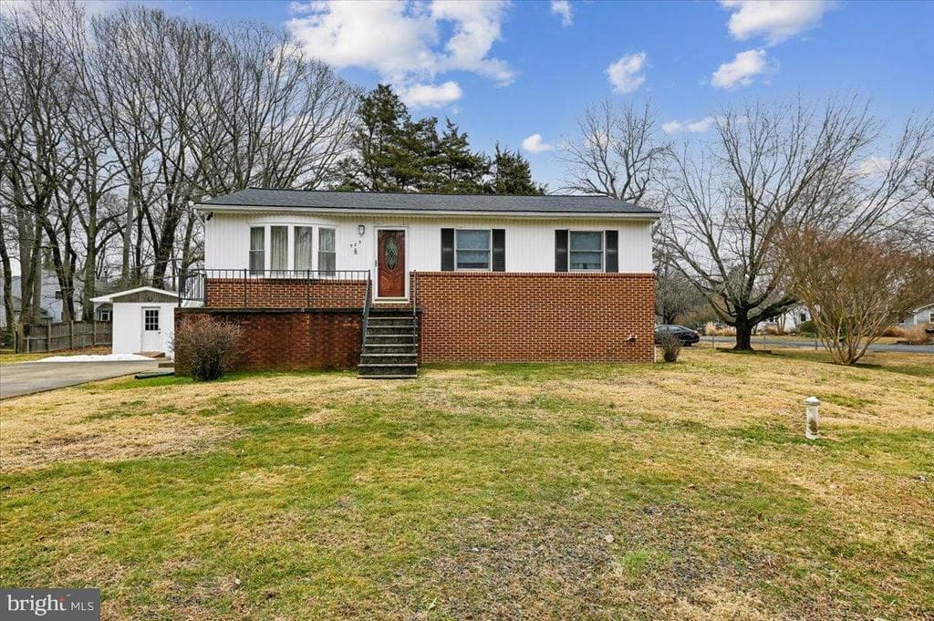 503 Harbor Drive photo 1