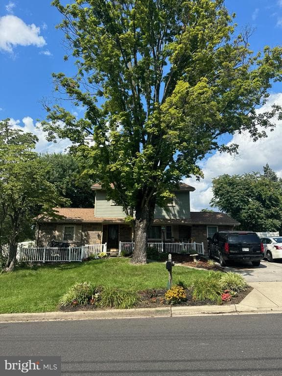 7502 Blanford Drive photo 1