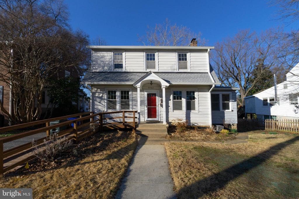 4302 Sheridan Street photo 1