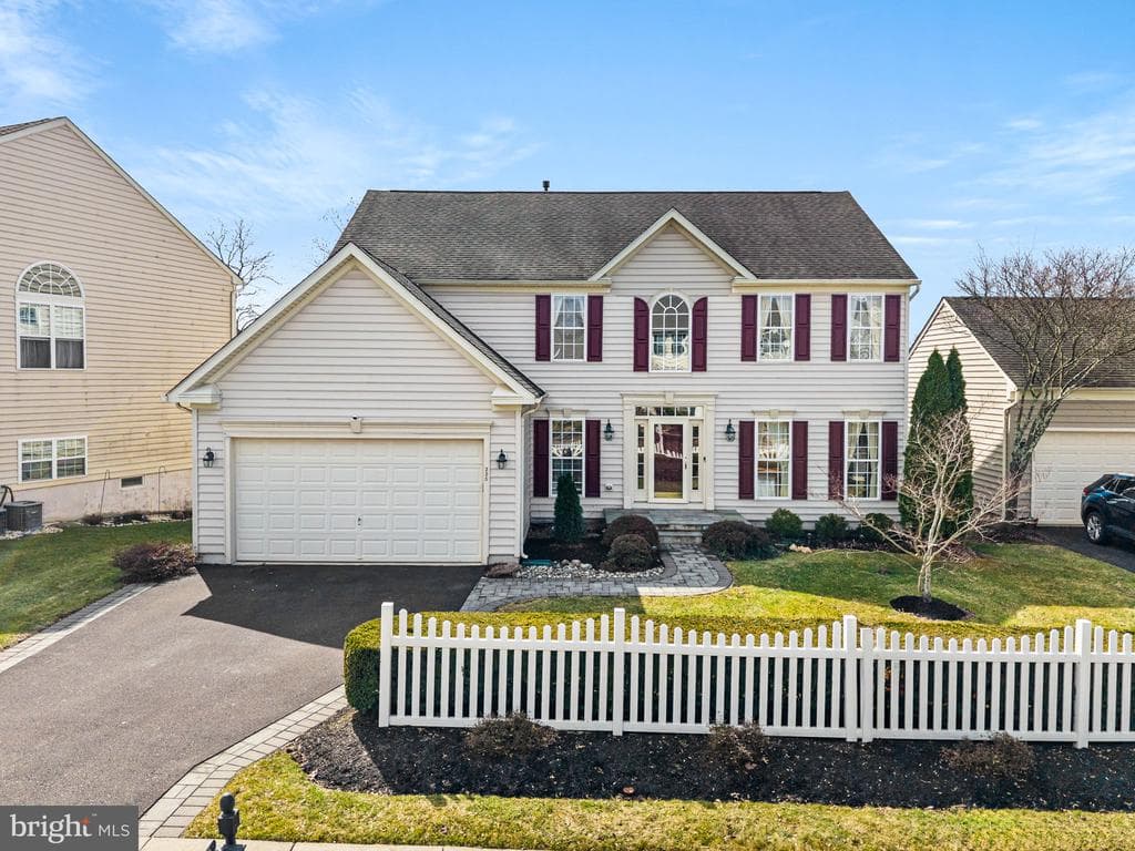 225 Barnhill Road photo 1