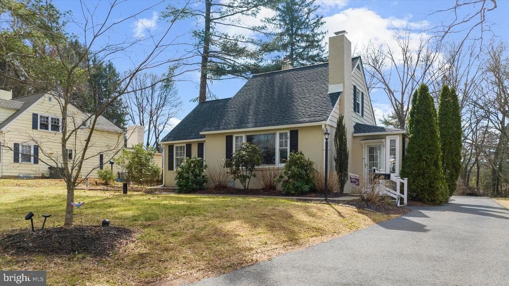 11 Culp Road photo 1