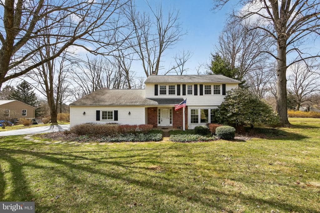 532 Westfield Drive photo 1