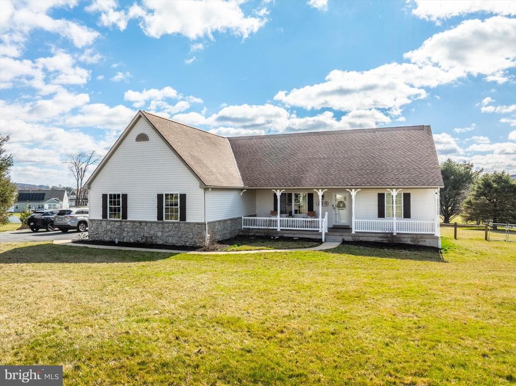 420 Fairview Road photo 1