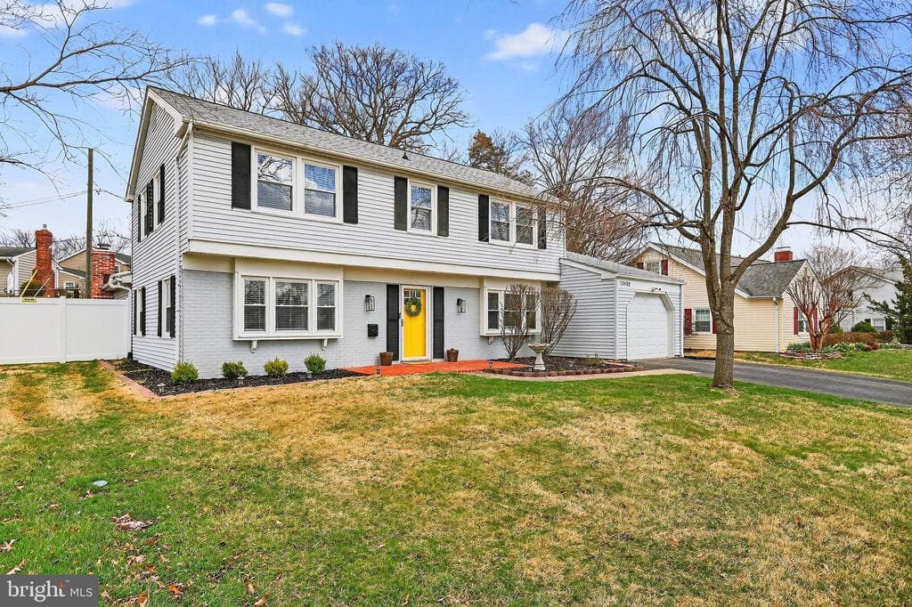 12402 Stafford Lane photo 1