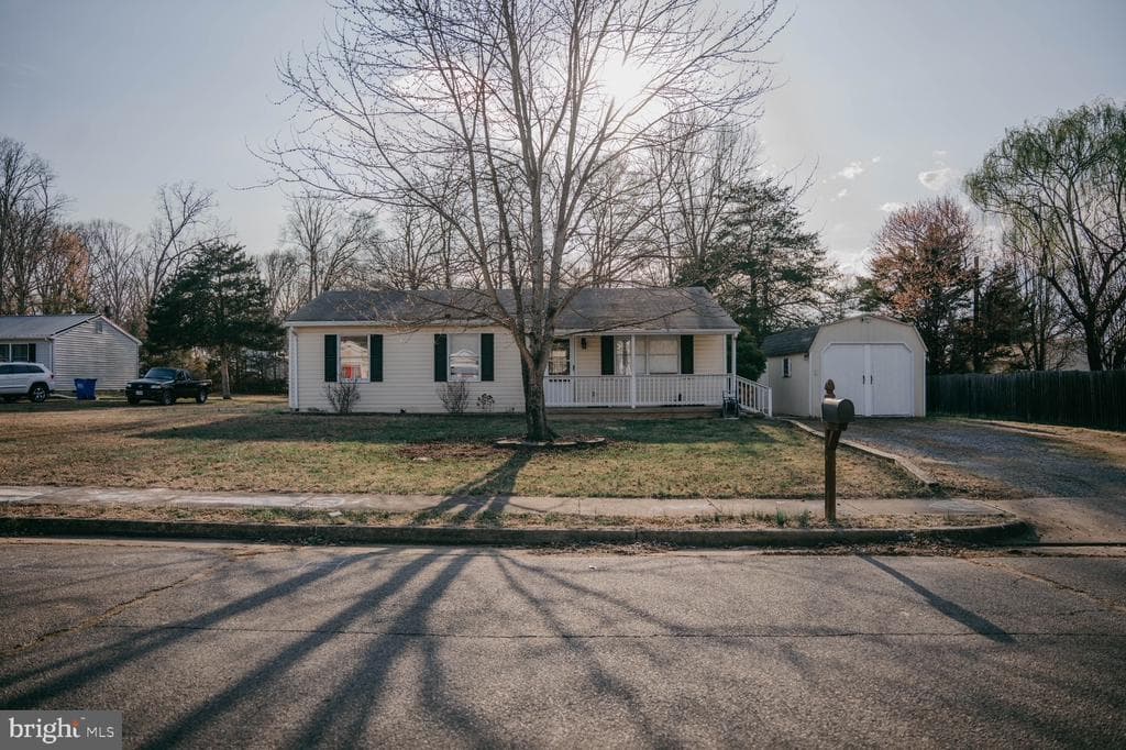 12242 Short Street photo 1