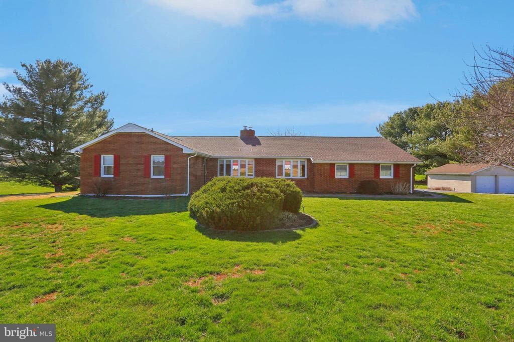 7210 Old Washington Road photo 1