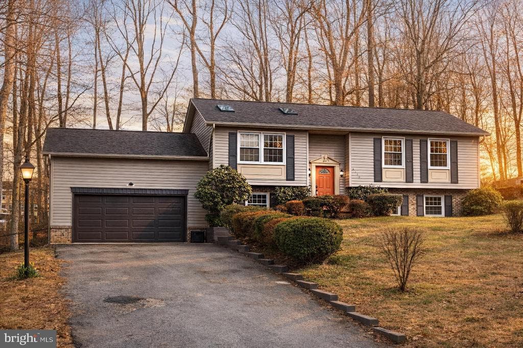 6329 Plantation Forest Drive photo 1