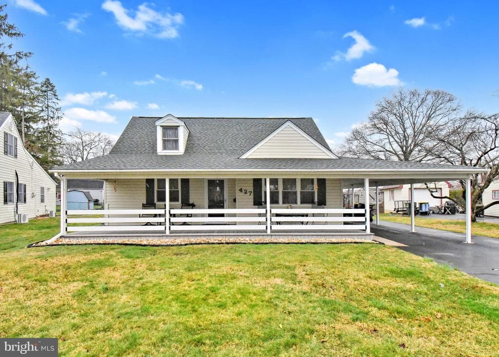 427 Tanner Road photo 1