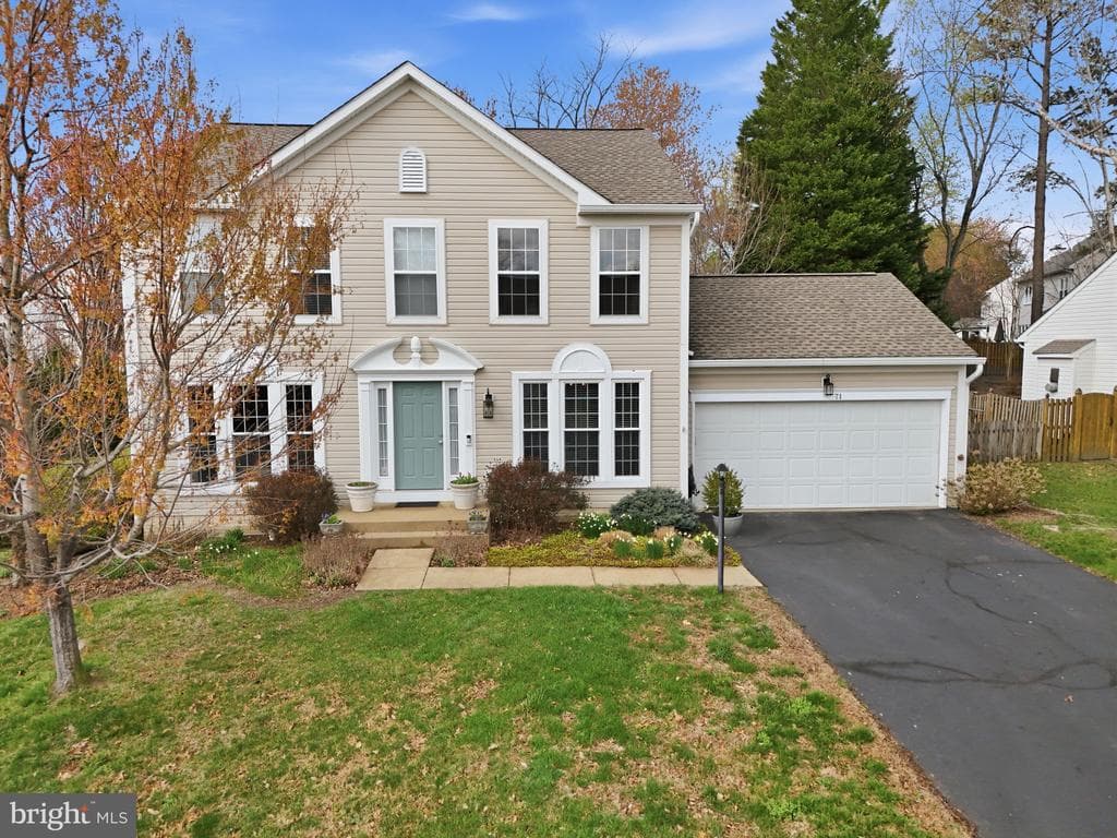 71 Brittany Lane photo 1