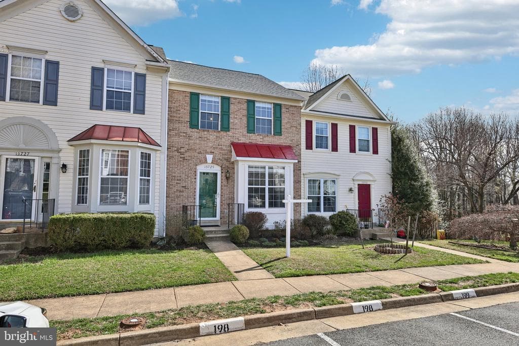15729 Lansdale Place photo 1