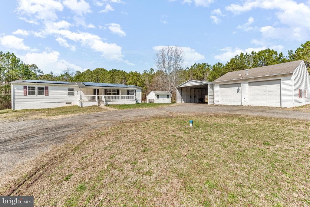 18690 Saint Jeromes Neck Road photo 1