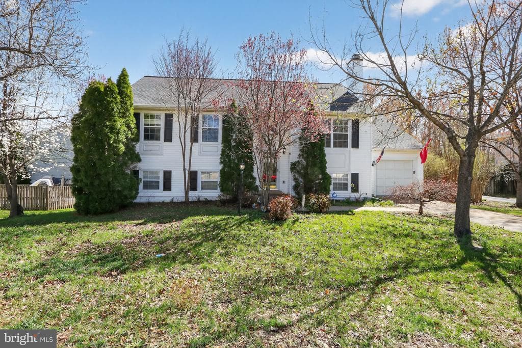 73 Saint Roberts Drive photo 1