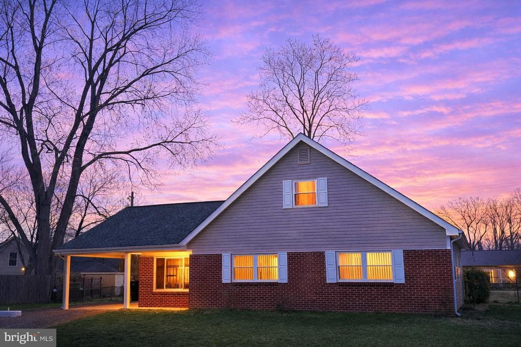 1111 Stone Court photo 1