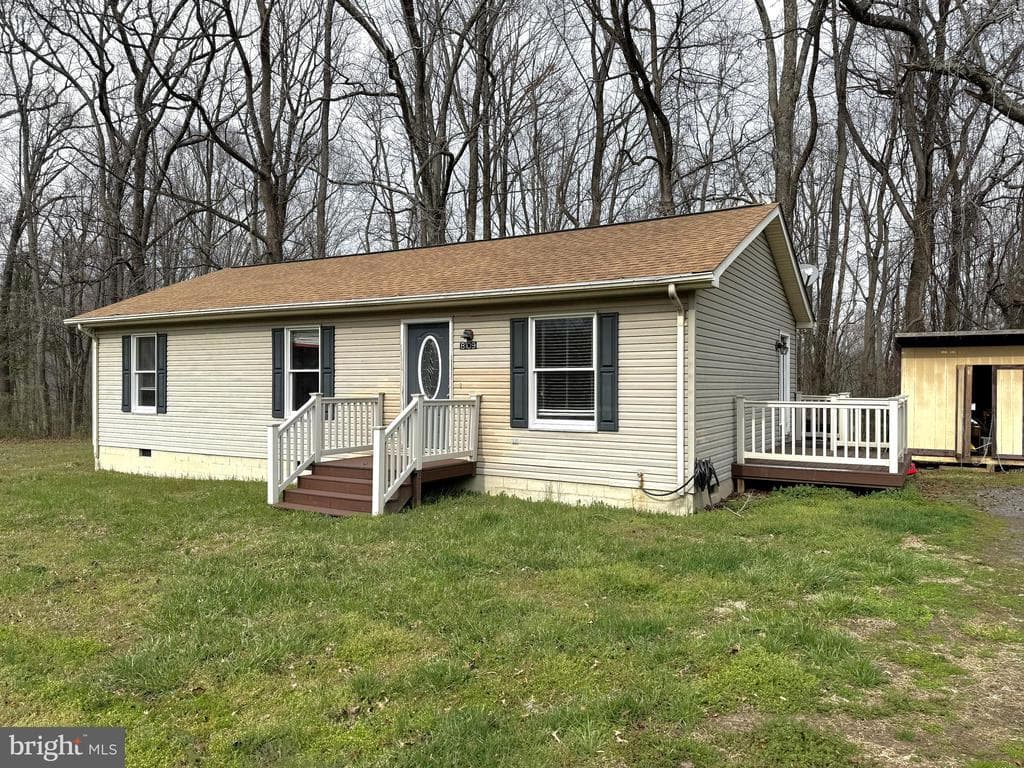8109 Lambs Creek Church Road photo 1