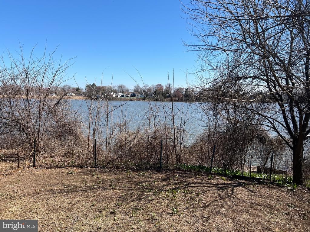 8019 Edgewater Avenue photo 1