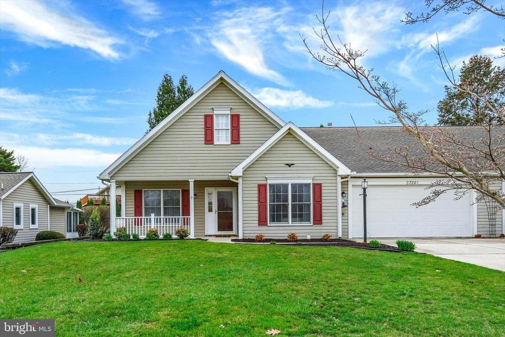 2324 Aronimink Circle photo 1