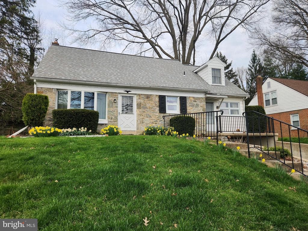 1309 Passey Lane photo 1